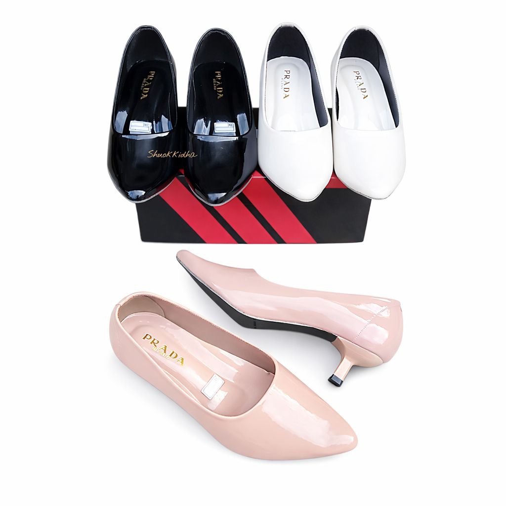 Sepatu Pantofel wanita heels kerja sepatu guru sepatu formal wanita kulit hitam polos terbaru