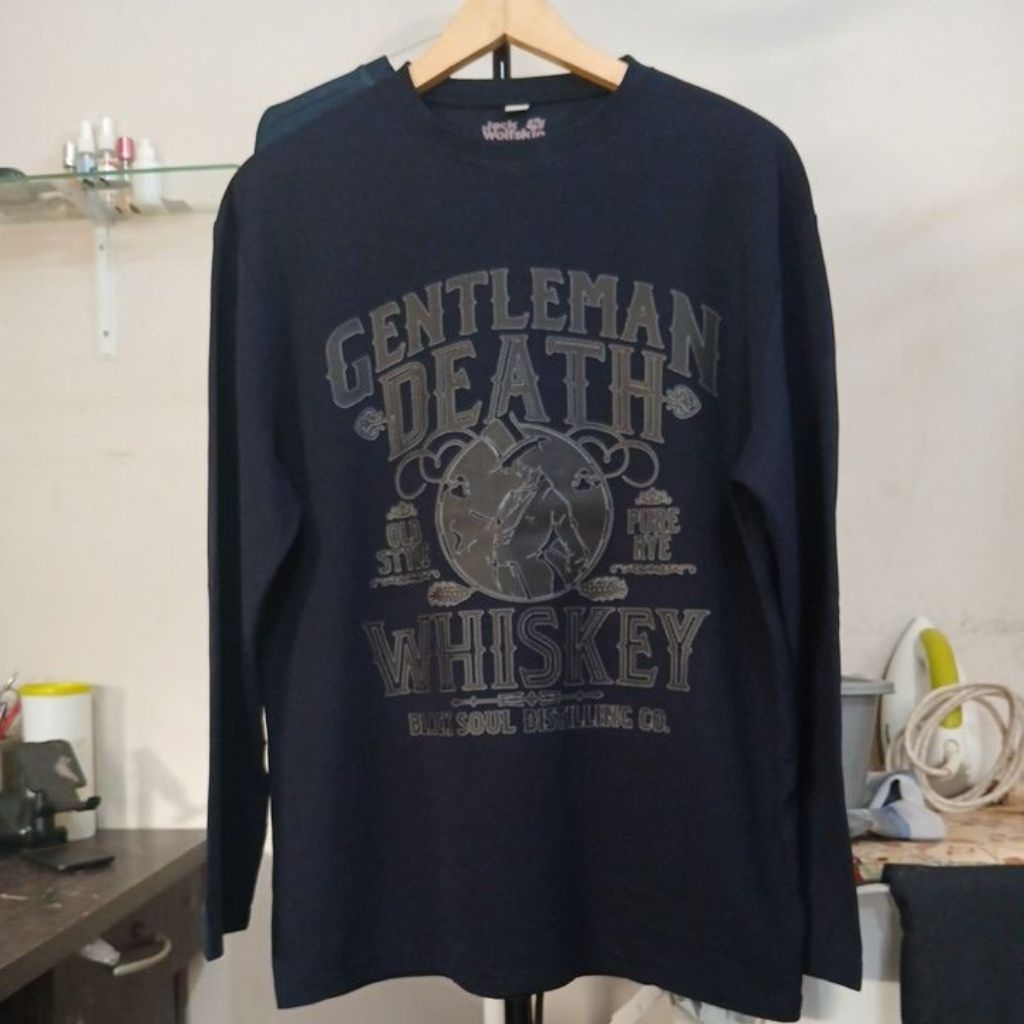 Kaos Lengan Panjang long sleeve bahan kulit jeruk warna hitam pekat kerah kencang JACK WOLFSKIN seco