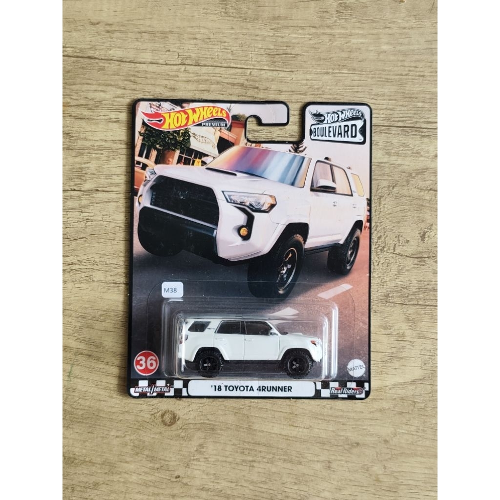 Hot Wheels Premium Boulevard '18 Toyota 4Runner