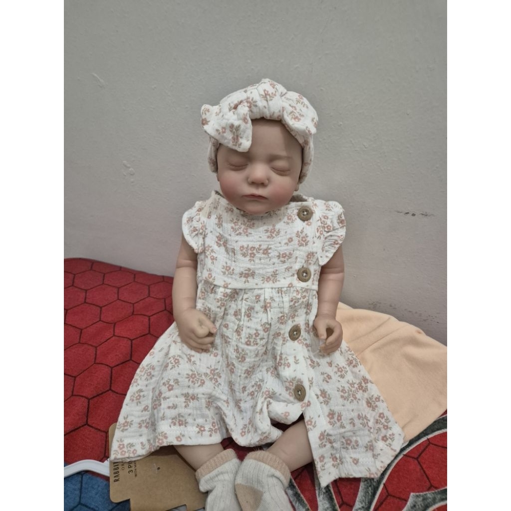 baby doll bayi mirip boneka