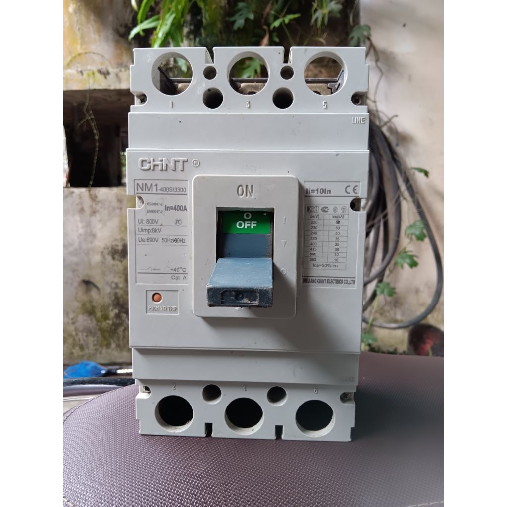 MCB 400 A. Chint