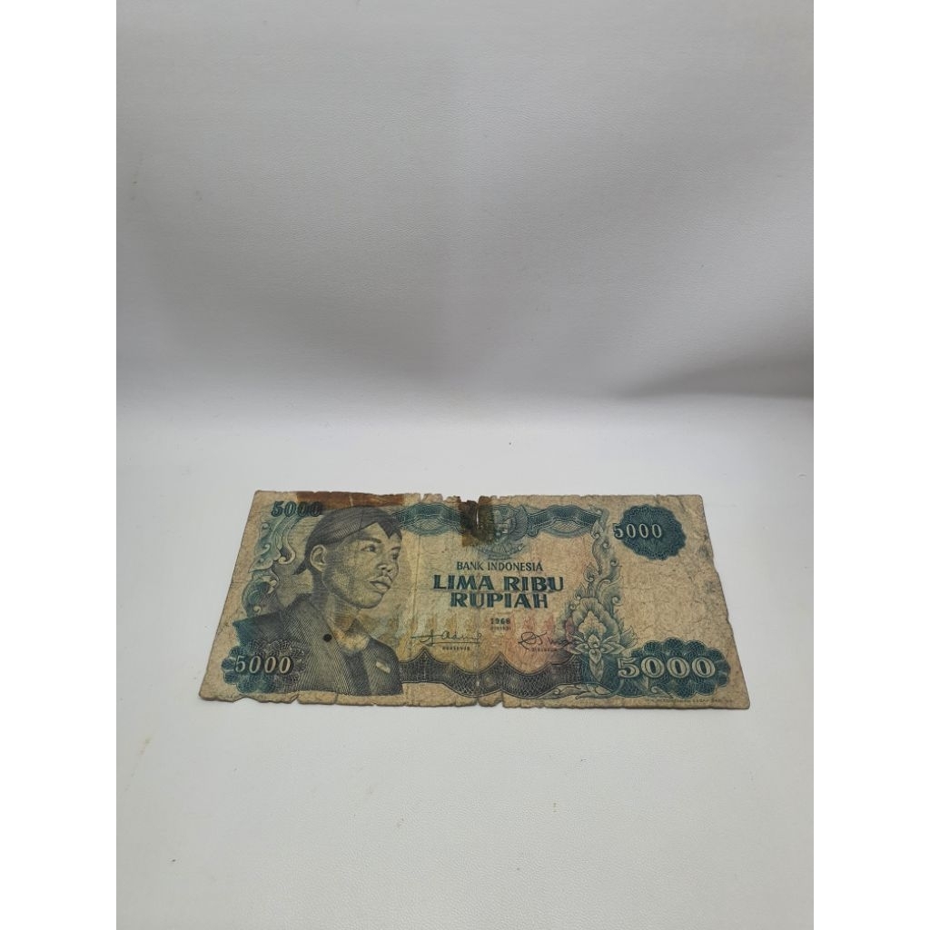 Uangkuno 5000 1968 Soedi**** Koleksi Asli