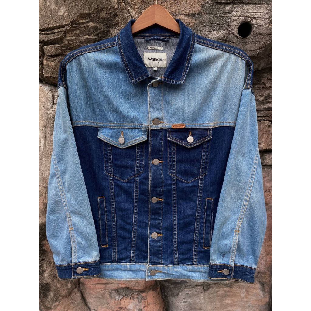 WRANGLER Colorblock Oversized Stretch Denim Trucker Jacket size XL