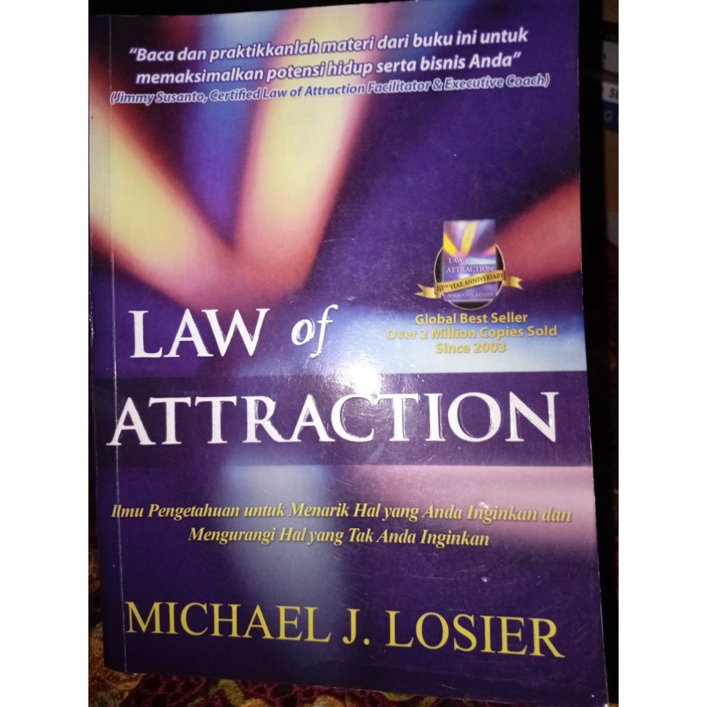 BUKU THE LAW OF ATTRACTION