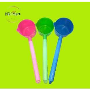 Gayung Plastik Gagang Panjang