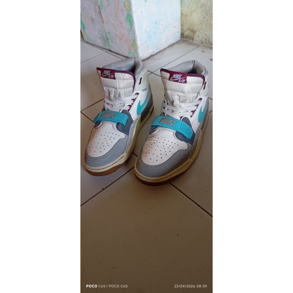 air Jordan High  Retro size 46
