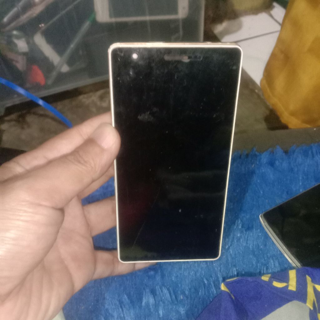 lcd touchscreen polytron r2507i