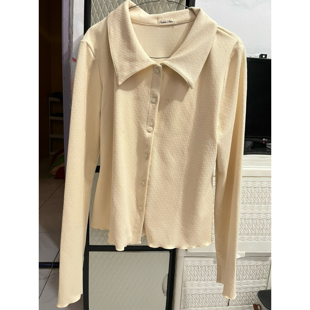 PRELOVED PADAKA ATTIRE, KAIA TOP