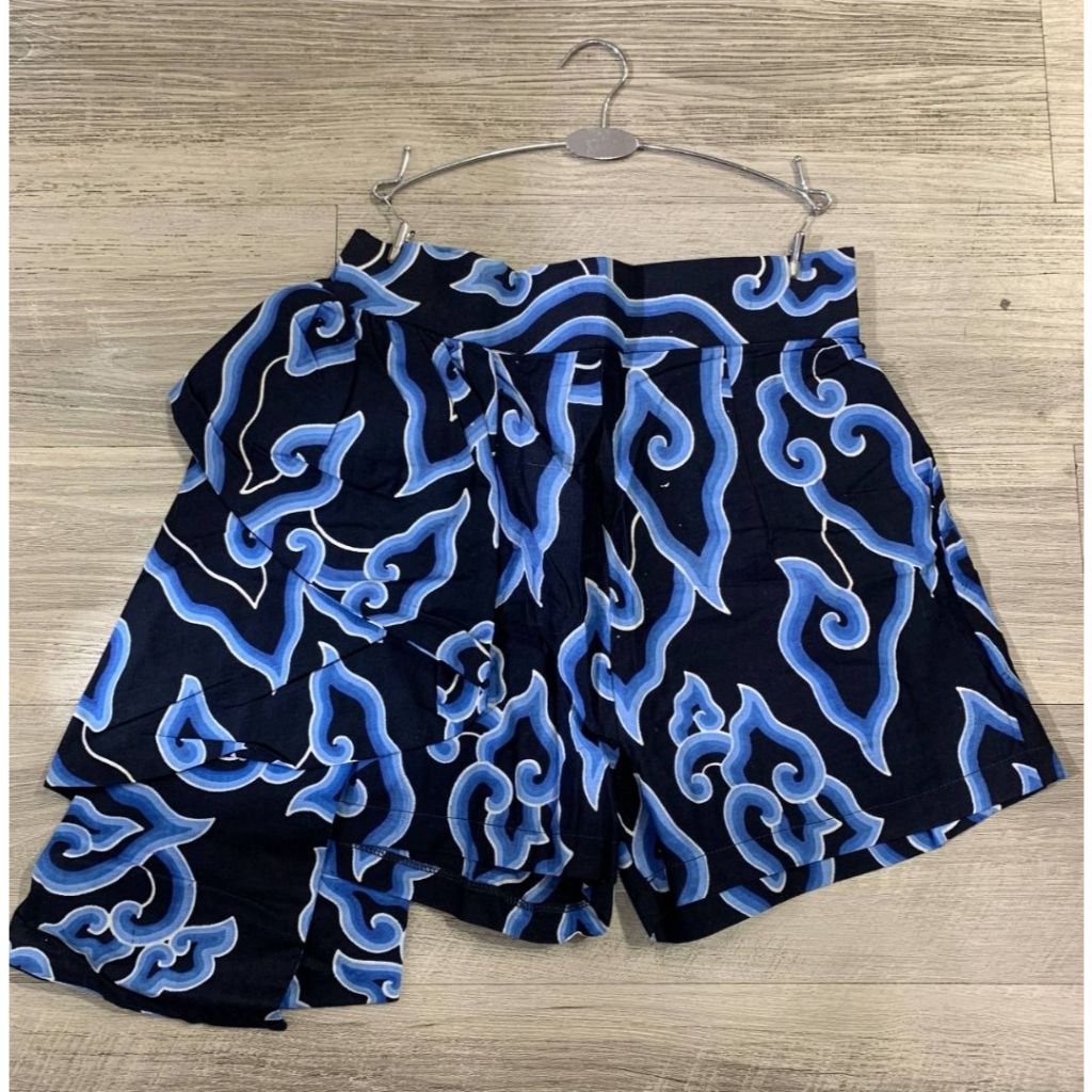 ADORE Celana Pendek Batik Shorts