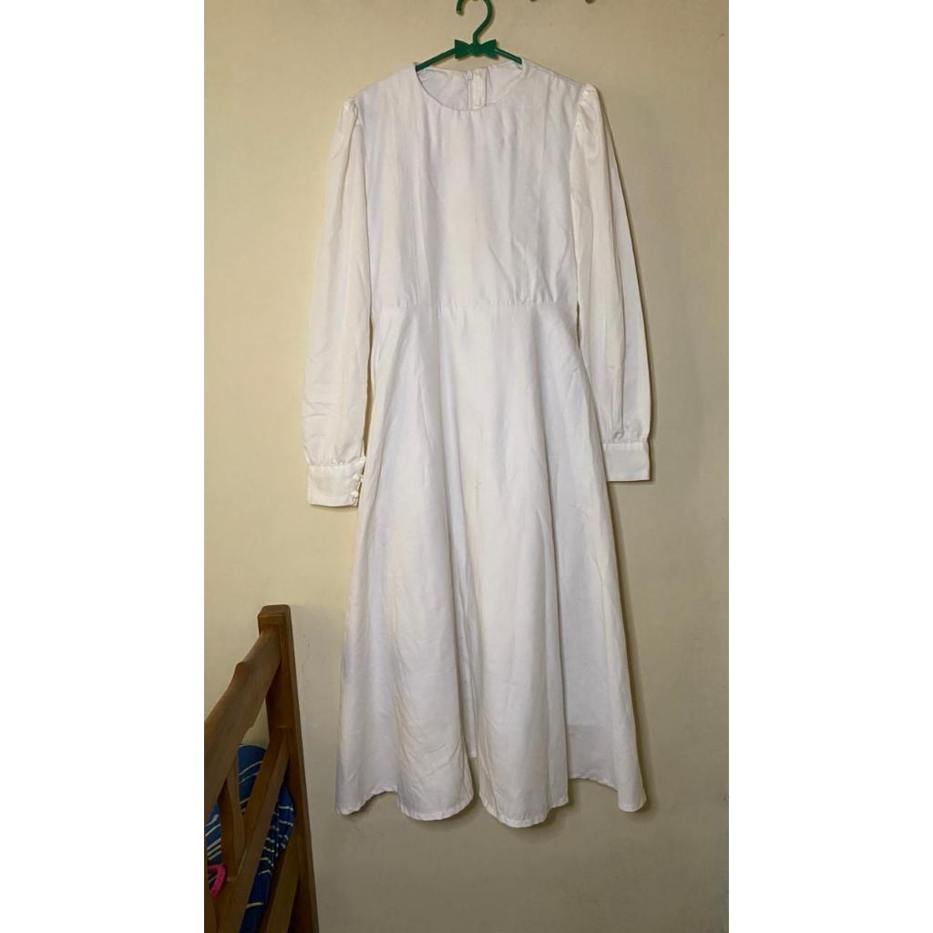 Preloved White Dress