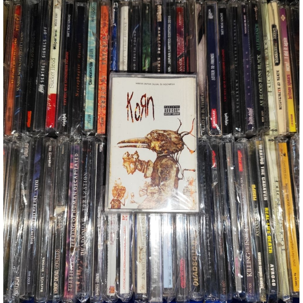 Kaset Korn - Untitled