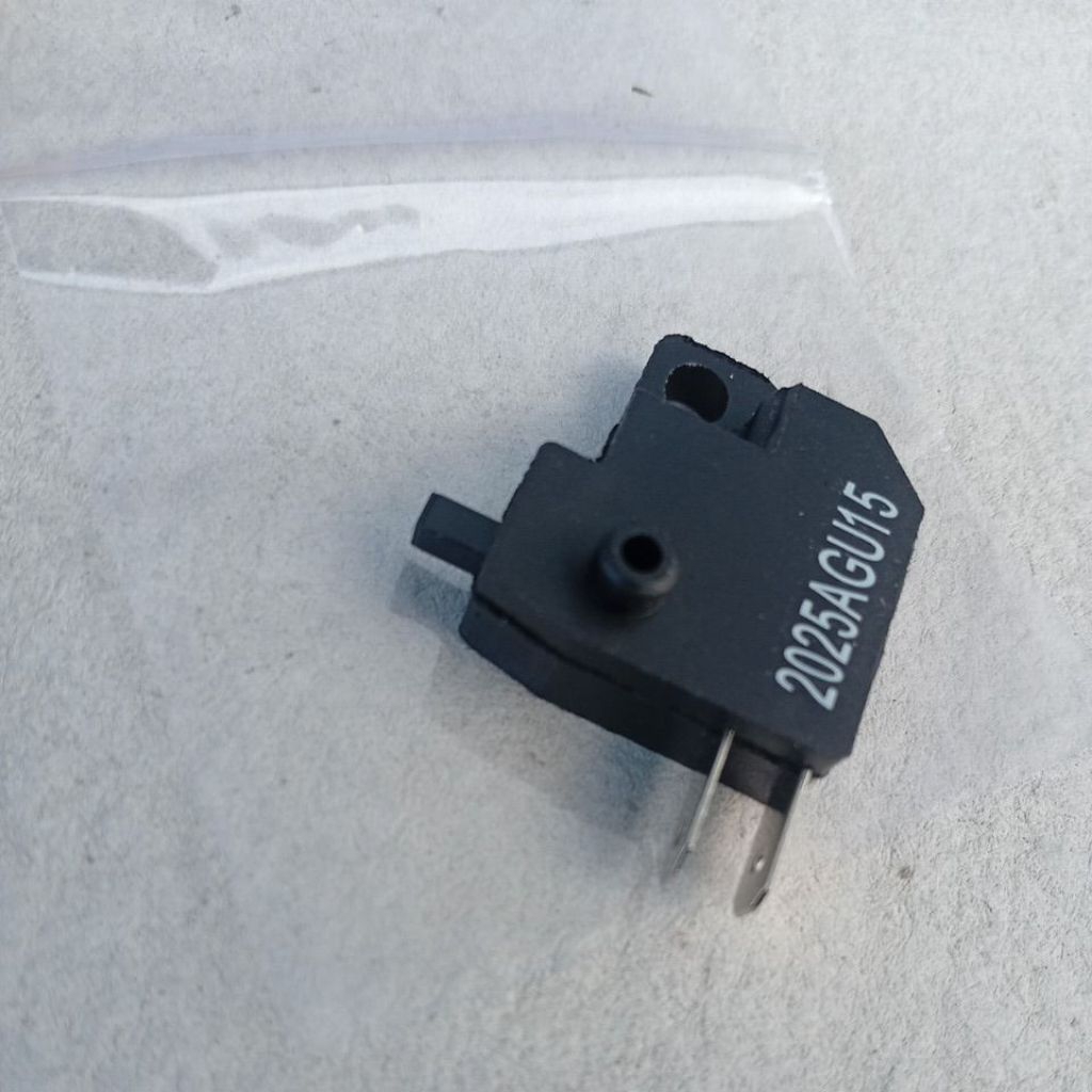 switch rem depan Supra revo