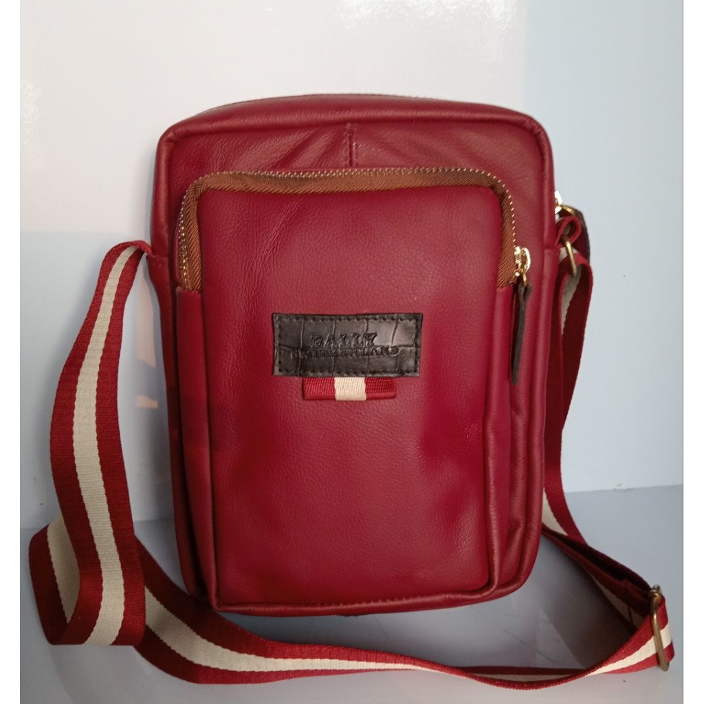 TAS SLING COWOK BAL'Y