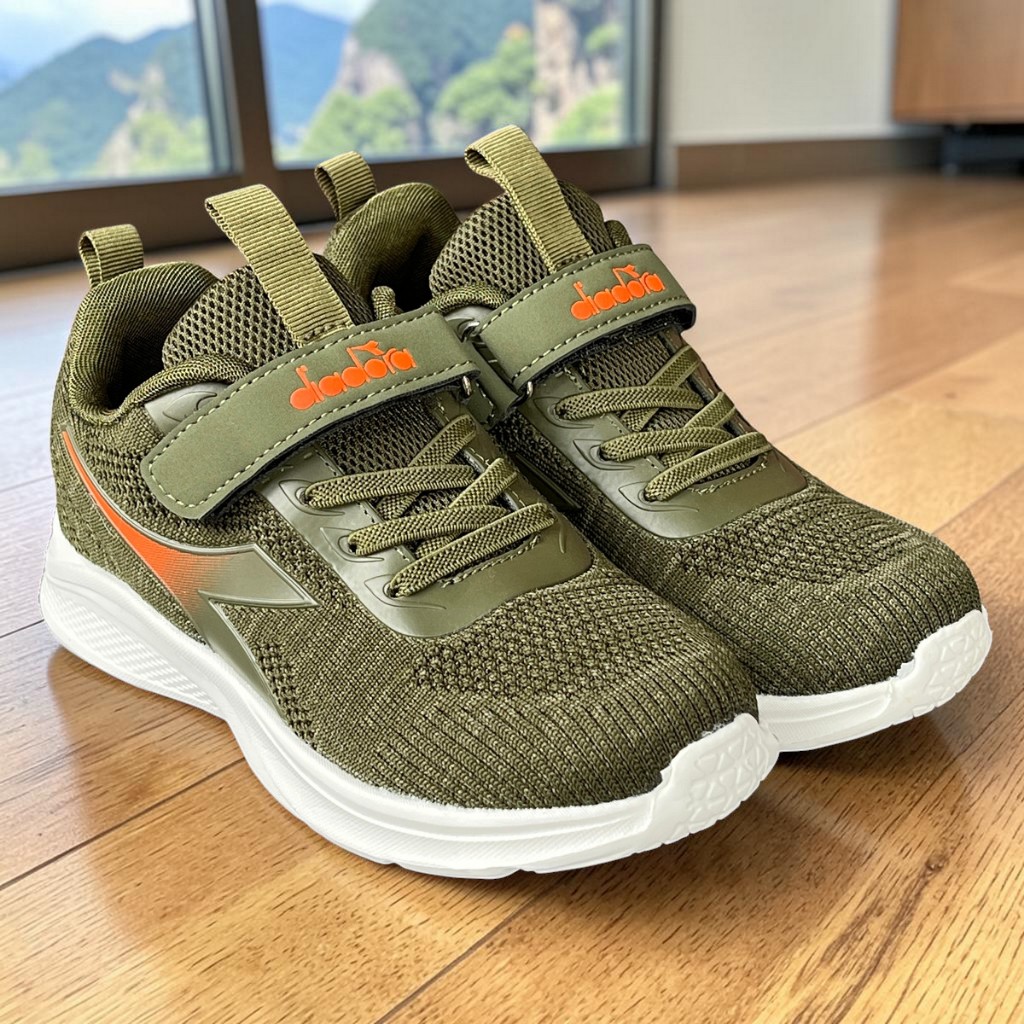 Sepatu Diadora ORIGINAL Sneakers Anak Cowok Murah Ringan Nyaman Terbaru