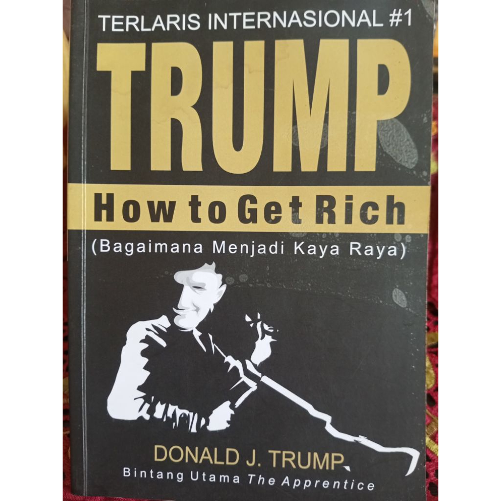 BUKU DONALD TRUMP