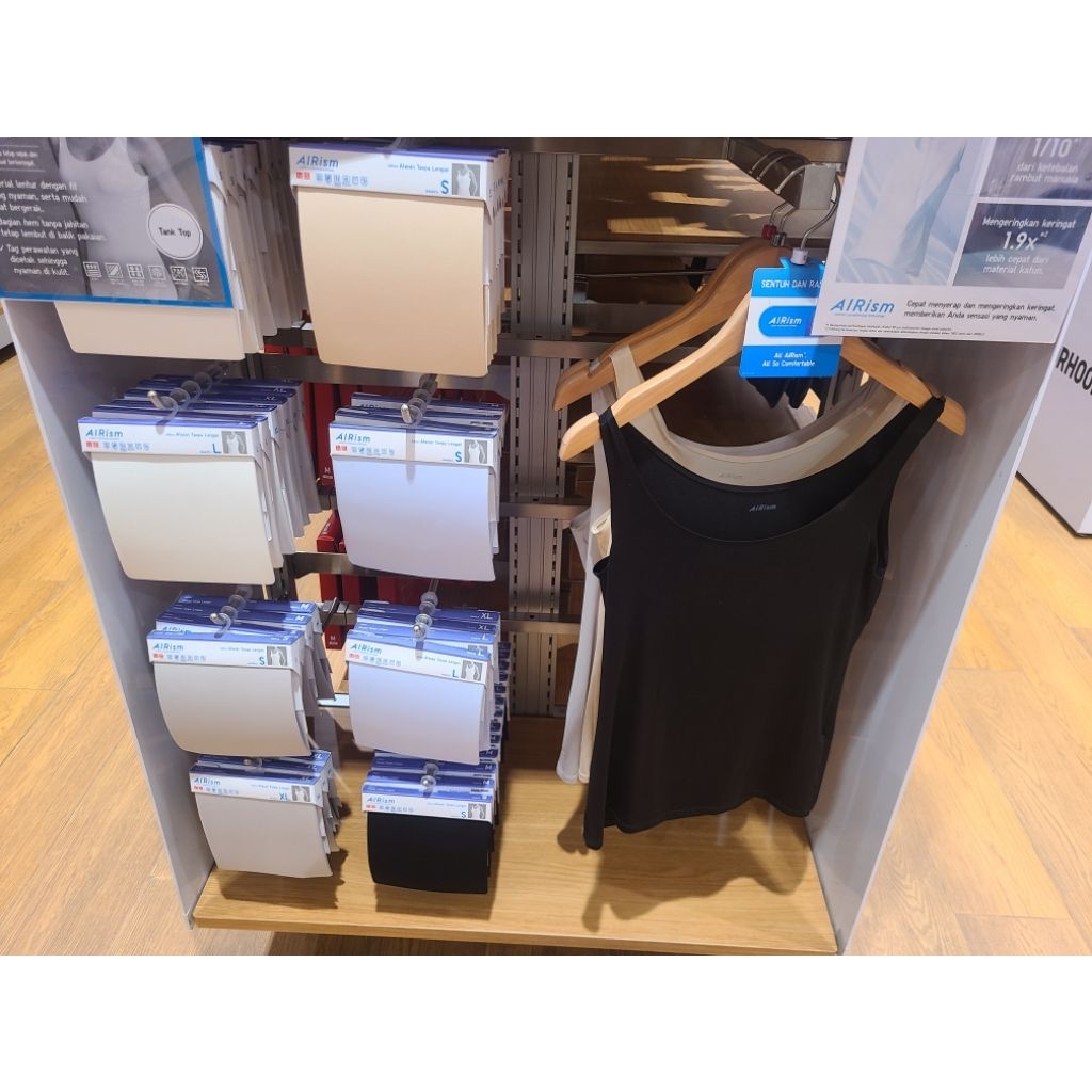 UNIQLO AIRism Kaos Tshirt Tanpa Lengan Tanktop Dalaman Jastip