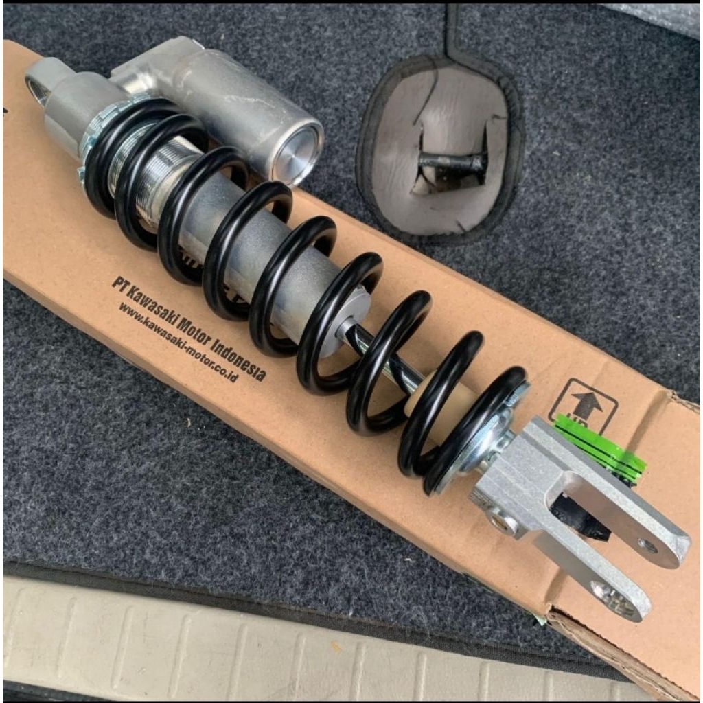 shock belakang monoshock belakang klx140 KLX 140 PNP KLX 150 D-Tracker Original japan