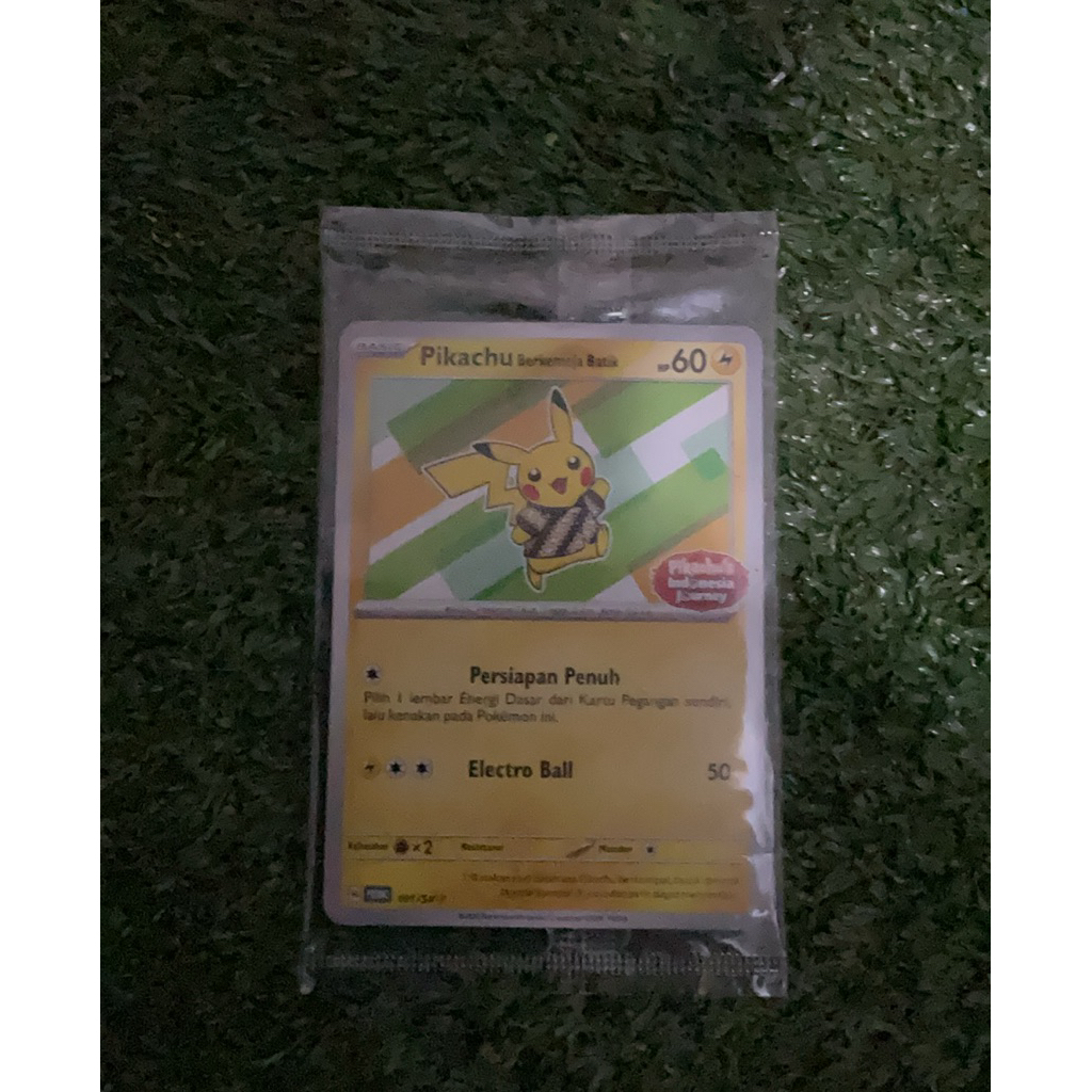 pikachu berkemeja batik background hijau