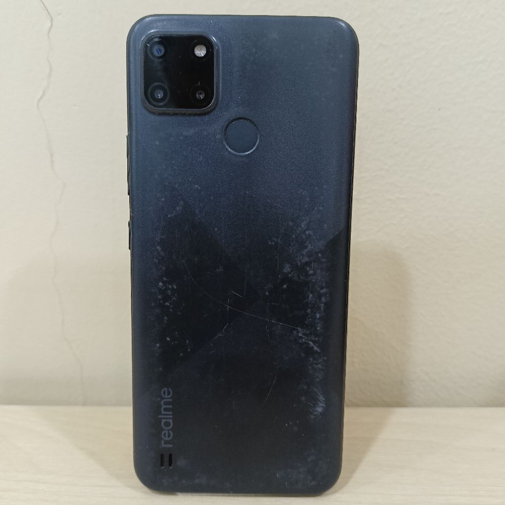 Handphone Realme C21Y Ram 4 64GB (Batangan Tanpa Charger)