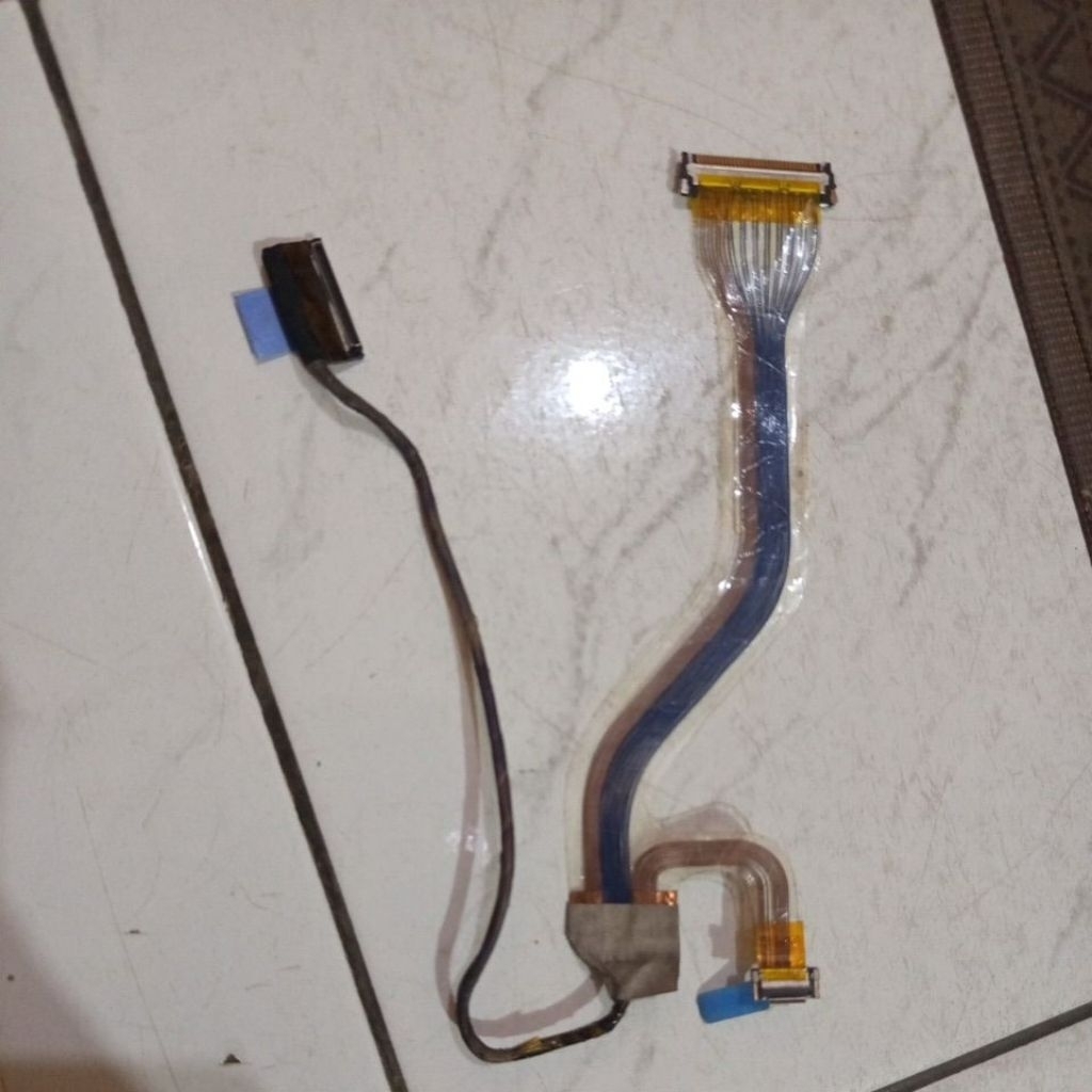 Flexible LCD Dell 1501