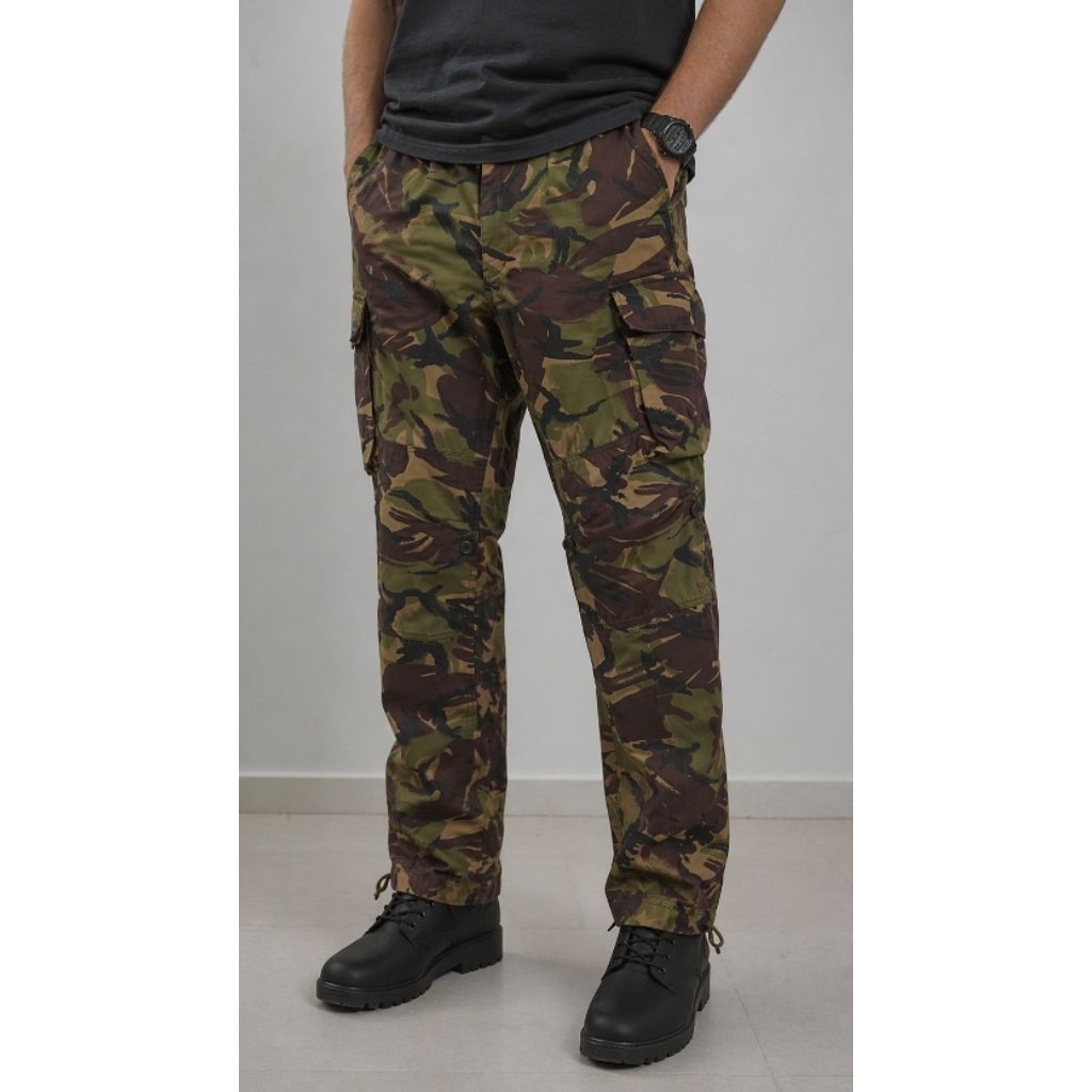 wtaps jungle cargo military