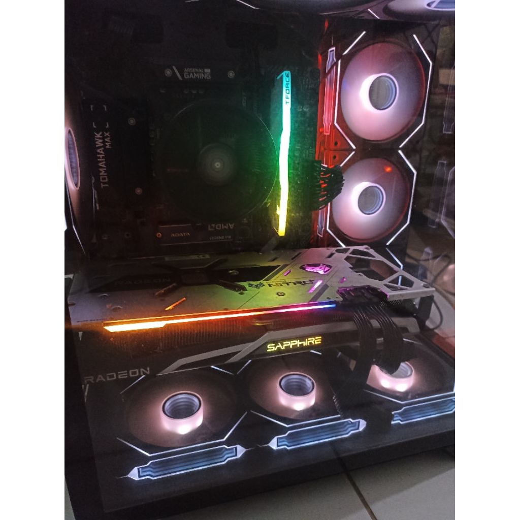 rx6800xt saphire nitro plus