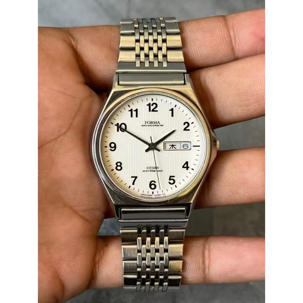 Citizen Forma Quart