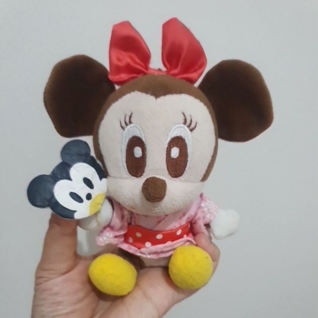 Ganci boneka Minnie mouse preloved