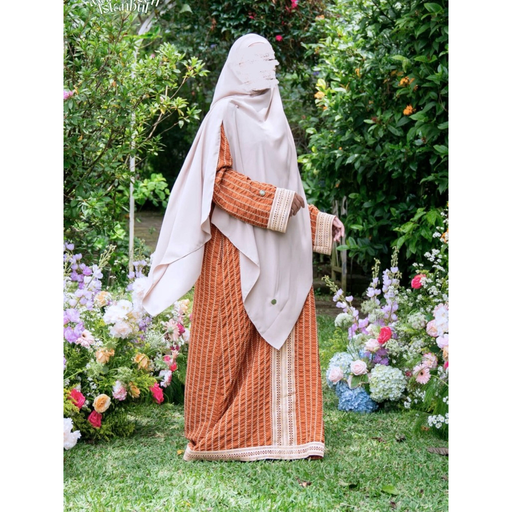 ITSAR SYARI - Marrakech Istanbul Abaya in Teracotta [PRELOVED]