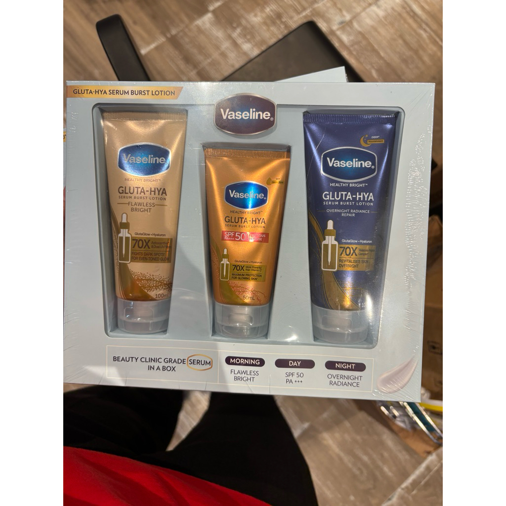 Vaseline Package Gluta Hya Day & Night