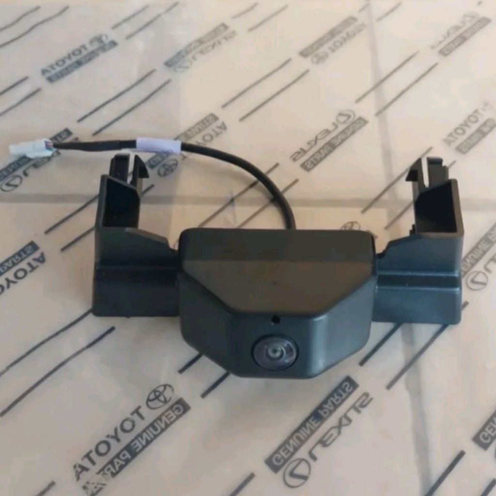 camera gril depan FORTUNER VRZ 2021 UP