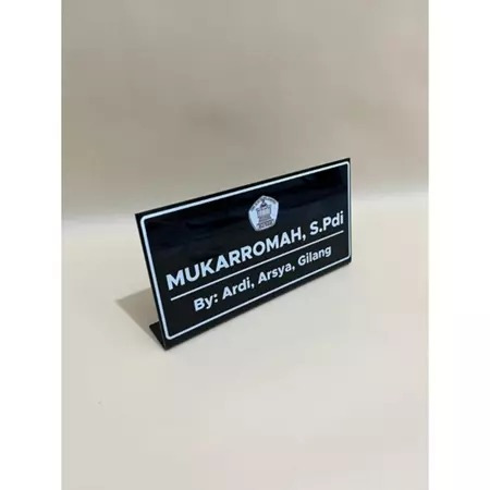Papan Meja Papan Nama Meja Akrilik Papan Nama Meja Jual papan nama meja akrilik
