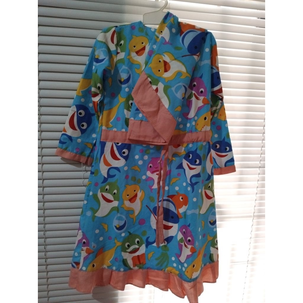 SET GAMIS JILBAB ANAK PL BABYSHARK
