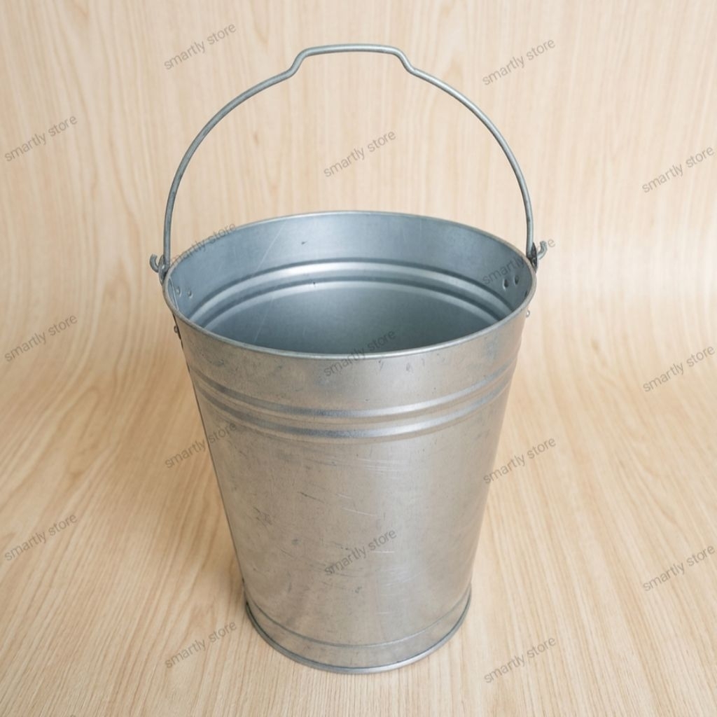 Ember kaleng galvanis serbaguna uk 15 liter