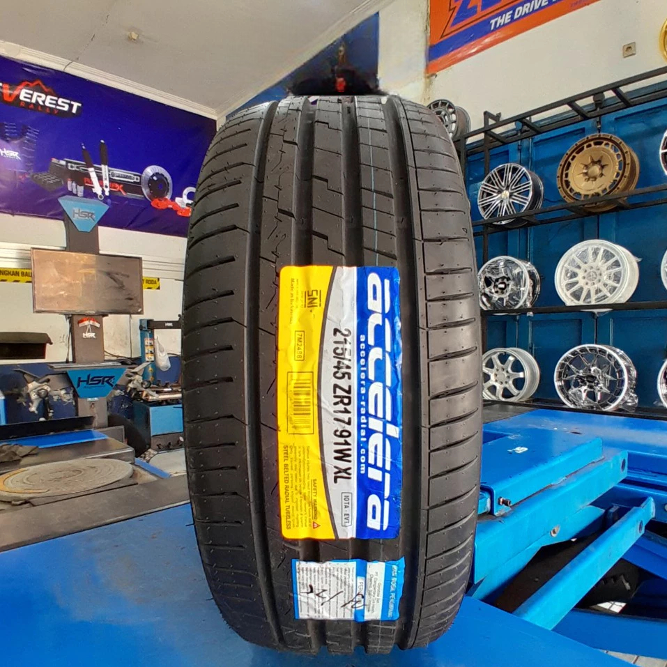 Jual Ban Mobil 215 45 R17 ACCELERA iota EVT 215 45 R17
