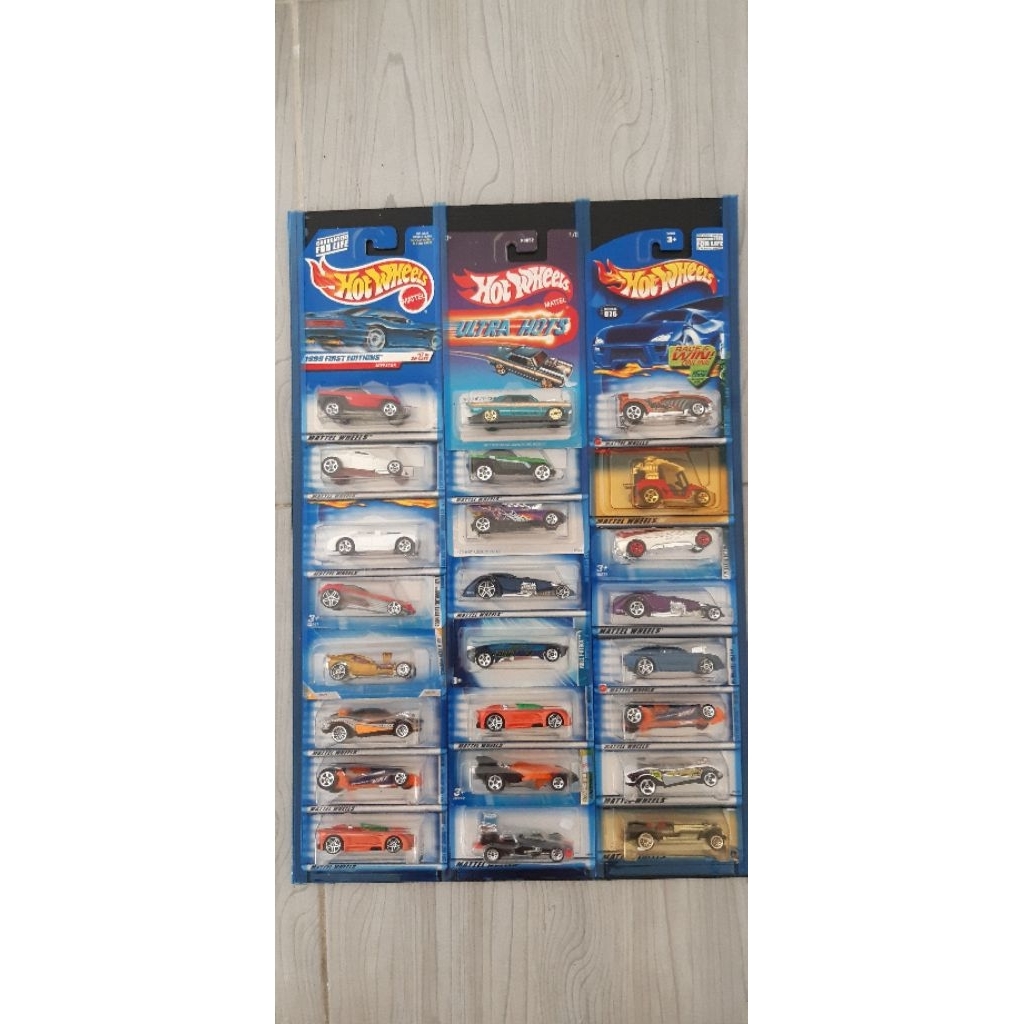 Hotwheels Basic Blue Card