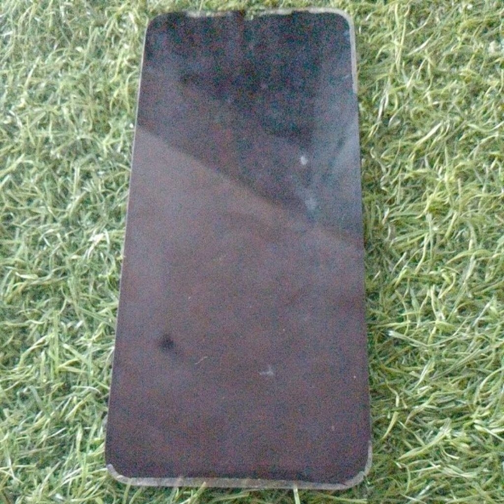 lcd samsung galaxi a14LTE 5g normal copotan ori minus ada piggirannya terkelupas, selebihnya normal