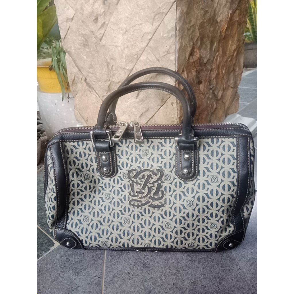 tas preloved LQ