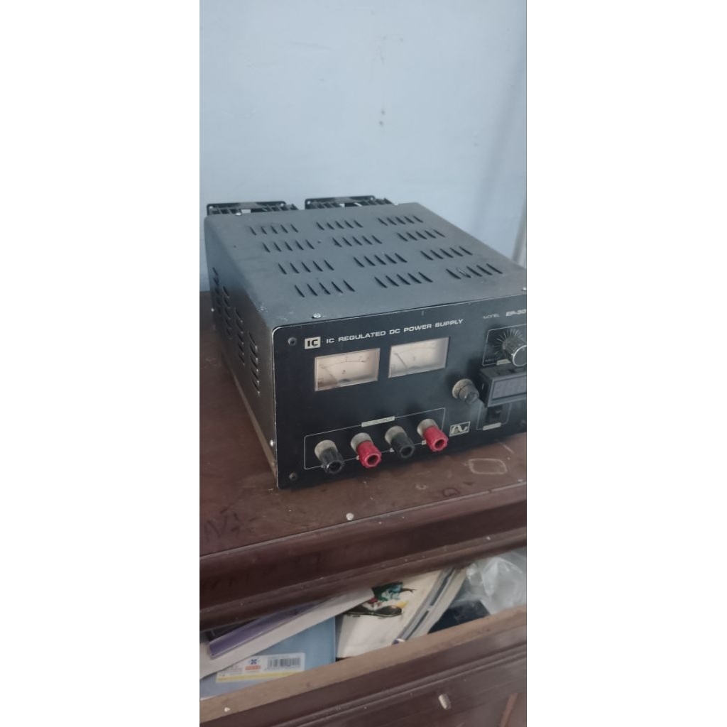 POWER SUPPLY 30 AMPERE ALINCO EP-3010