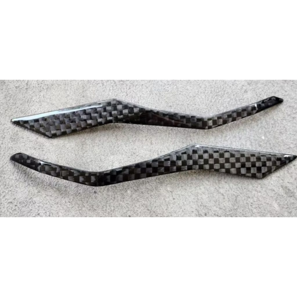 Carbon Kevlar / Skinning Carbon Cover Garnish Body Tengah Vario 125 / 150 Led Old
