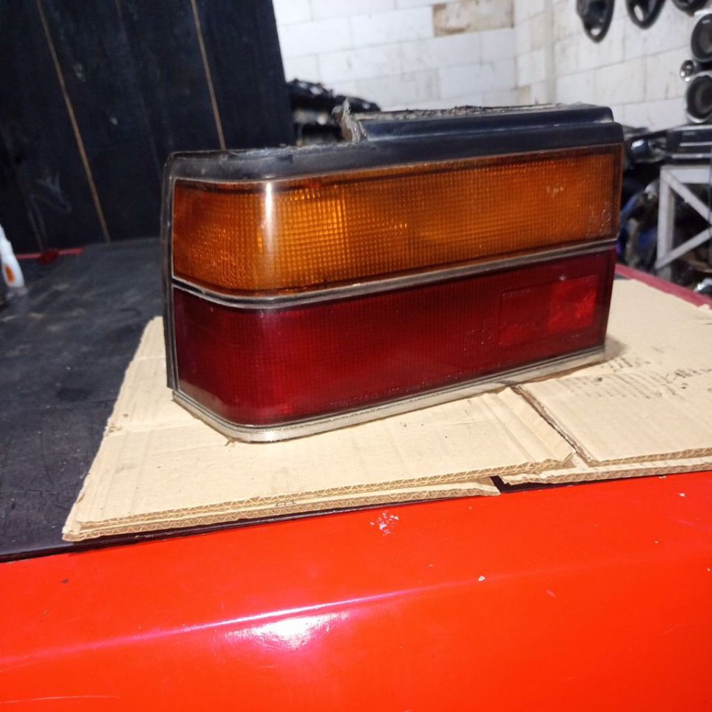 stoplamp Honda Civic wonder 86-87 kiri