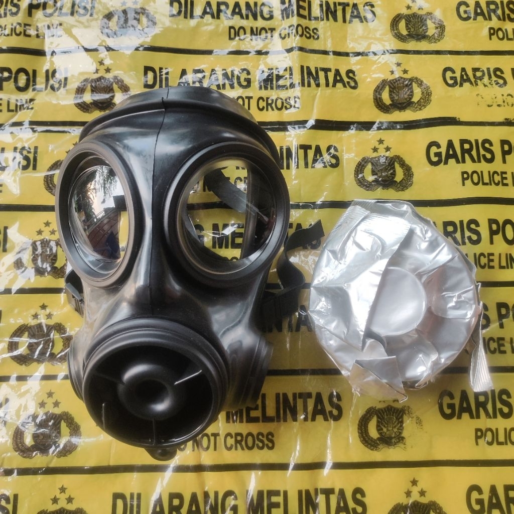 Avon S10 Gas Mask UKSF British Military