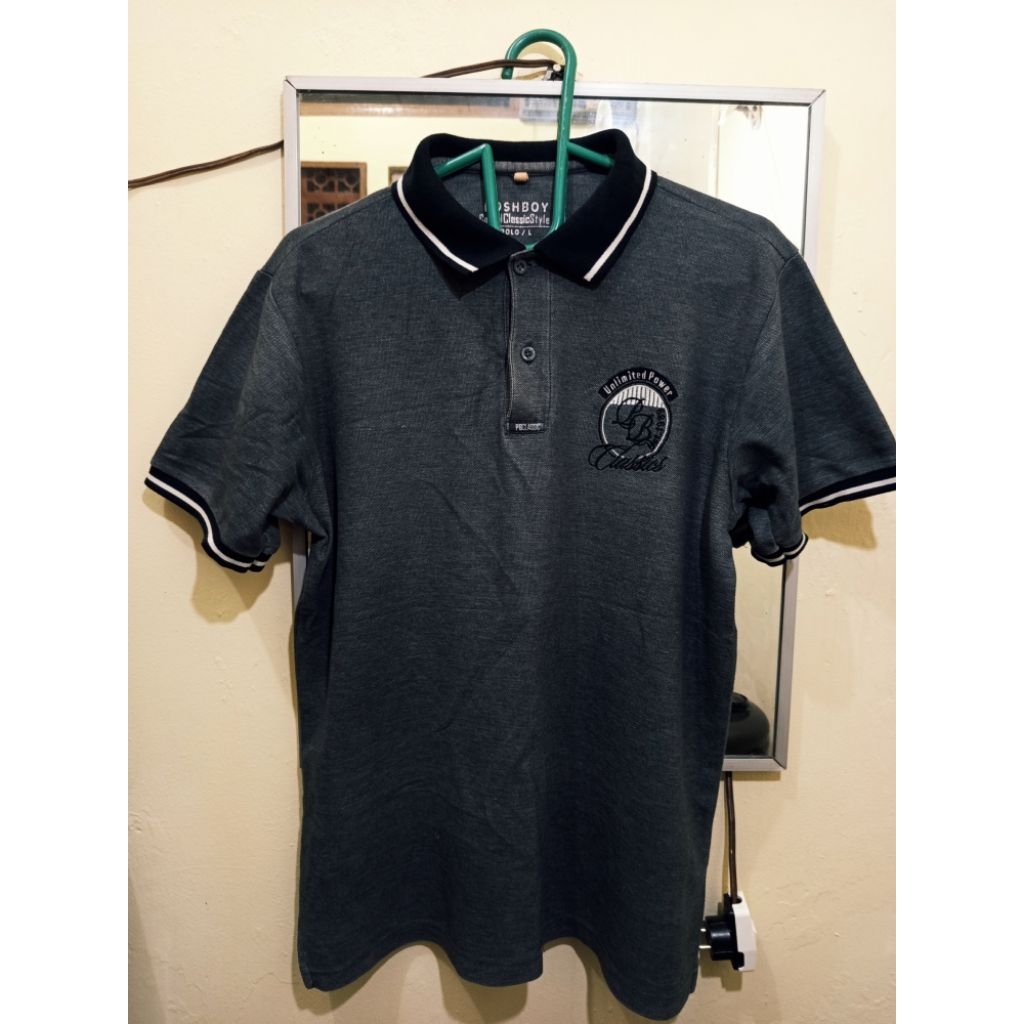 Kaos Casual Pria/Cowok Poshboy Size L Preloved