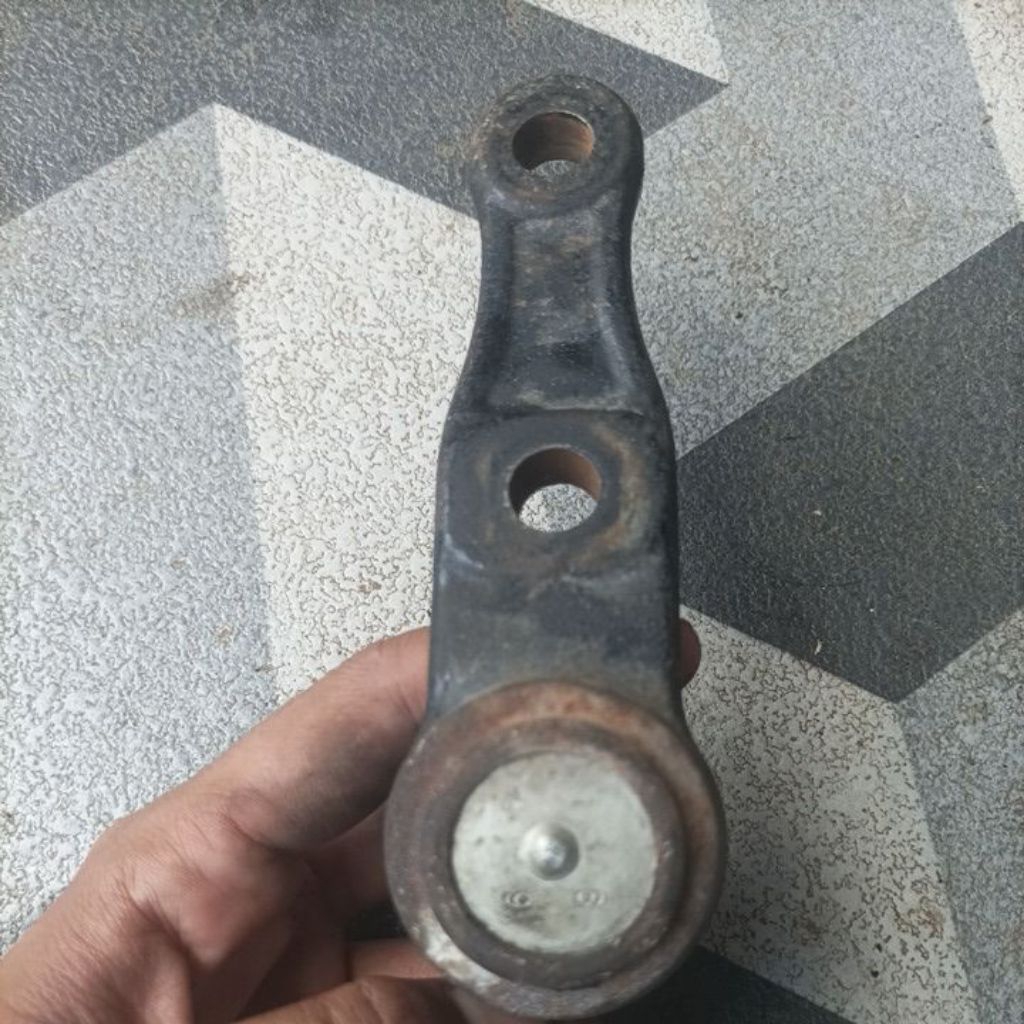 Ball joint Timor