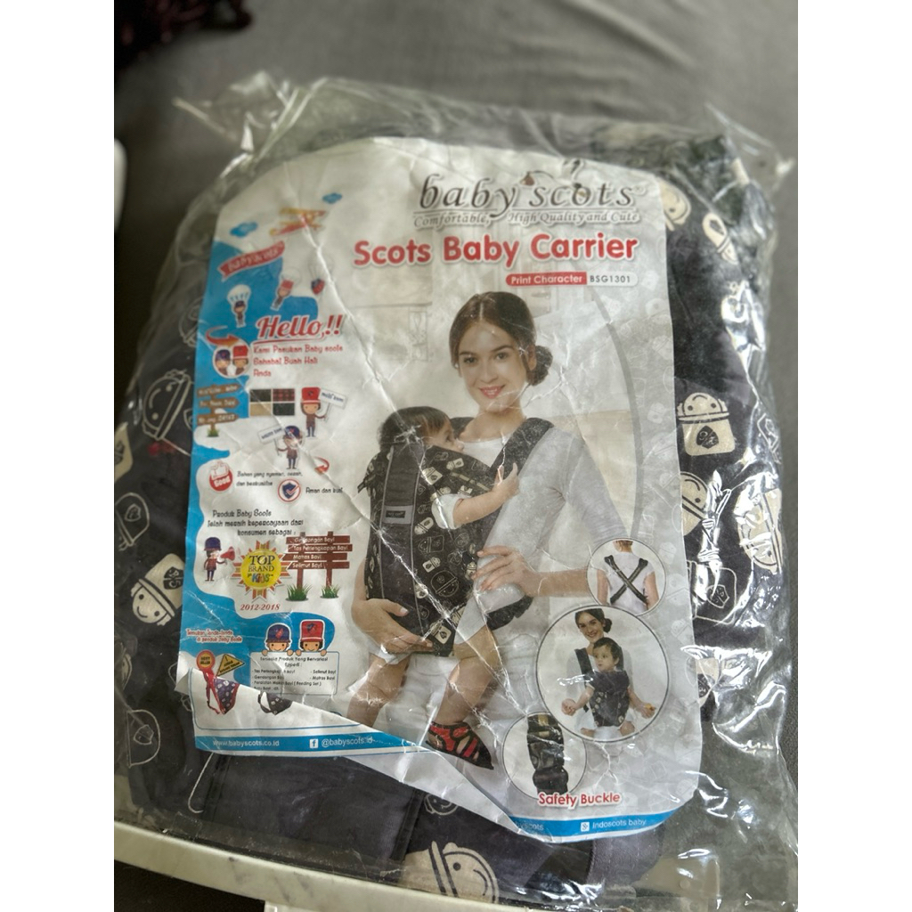 gendongan bayi depan baby scots