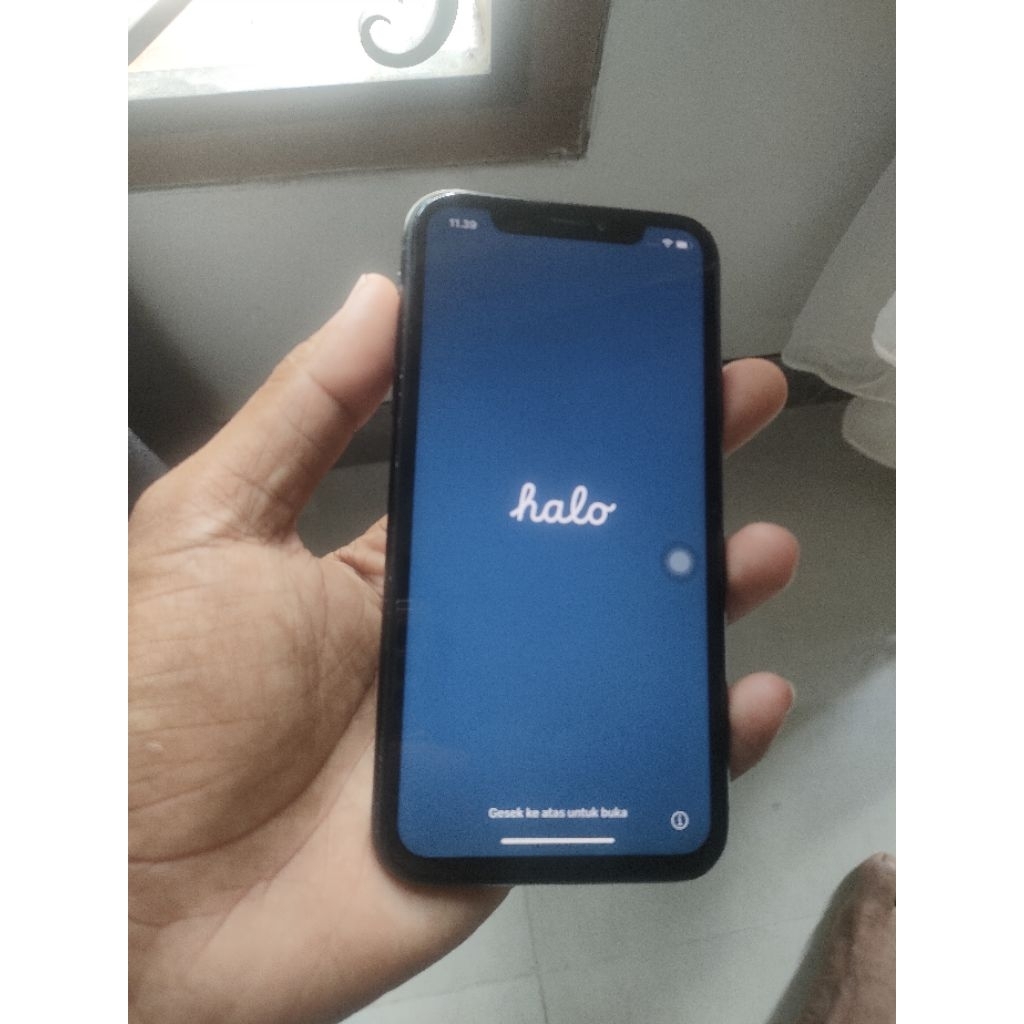 Iphone XR 128 LOCK