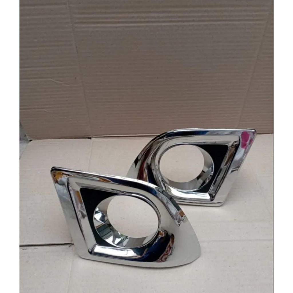 cover foglamp / ring foglamp mobil Avanza / Xenia / new vvti / tahun 2007-2011 original