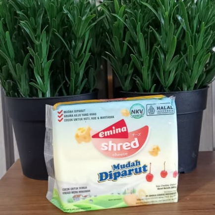 Keju Parut Emina 250 Gram - Keju Cheddar Emina