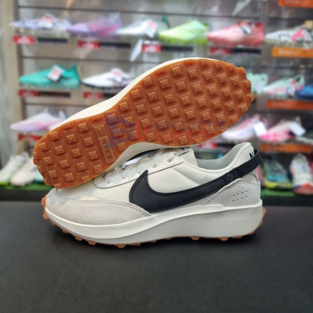 SEPATU SNEAKERS 100% AUTHENTIC NEW WOMENS WAFFLE DEBUT (DH9523-109)