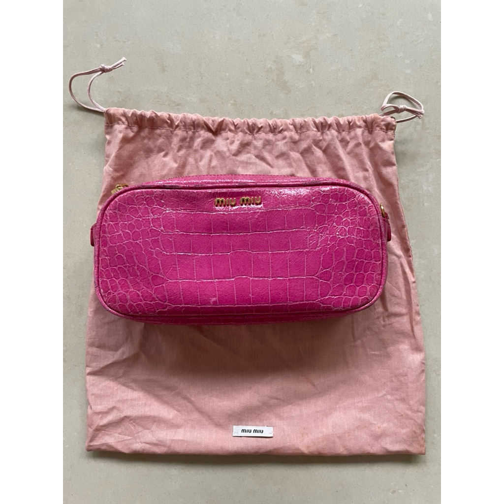Miumiu Sling Bag Pink Croc GHW
